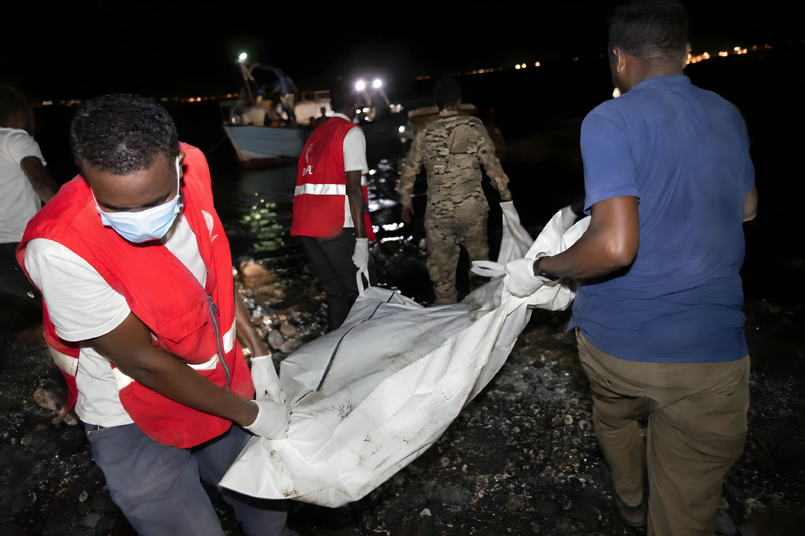 Mindst 139 migranter omkommet i bådulykke ved Djibouti